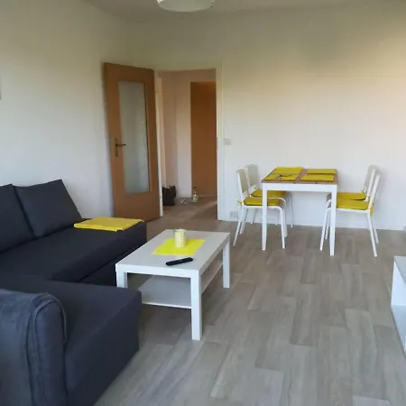 Business Fur 4 Personen - Monteurwohnung Nahe Der Basf Schwarzheide Lauchhammer